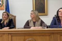 apolyta-petyhimeni-i-ekdilwsi-gia-ti-symmetohi-twn-gynaikwn-stin-politiki-sto-dimarheio-agioy-dimitrioy-me-aformi-tin-imera-tis-gynaikas-brahaminews-14