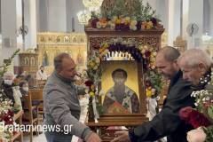 1_i-perifora-tis-eikonas-toy-agioy-vasileioy-me-eylaveia-giortastike-i-mnimi-toy-megaloy-ierarhi-ston-iero-nao-brahaminews-3