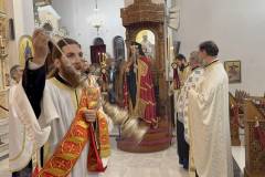 i-perifora-tis-eikonas-toy-agioy-vasileioy-me-eylaveia-giortastike-i-mnimi-toy-megaloy-ierarhi-ston-iero-nao-brahaminews-74