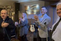 eklepsan-tis-entypwseis-oi-aitwloakarnanes-stin-kopi-tis-prwtohroniatikis-pitas-toy-syllogoy-toys-gemise-i-aithoysa-sto-mystiko-brahaminews-17