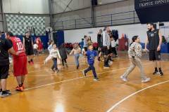 basket-allileggyis-sti-mnimi-toy-adikohamenoy-nikoy-peteinari-metaxi-6oy-kai-3oy-dimotikoy-sholeioy-nikites-anadeihtikan-kai-oi-dyo-stin-anthrwpia-to-reportaz-brahaminews1-21