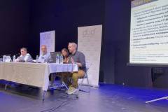i-diavoyleysi-tis-aisthitikis-anavathmisisi-toy-kentroy-agioy-dimitrioy-oi-fwnes-oi-apeiles-kai-i-anamoni-tis-apofasis-tis-dioikisis-brahaminews-22