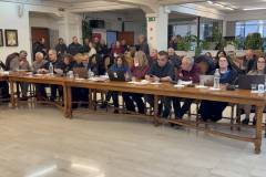 diaparataxiaki-synedriasi-proteine-o-stelios-mamalakis-gia-ti-metafortwsiaporrimmatwn-ston-asyrmato-i-topothetisi-toy-syllogoy-asyrmatoy-brahaminews-8