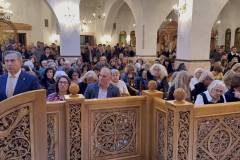 se-atmosfaira-vathias-thriskeytikis-katanyxis-pragmatopoiithike-i-perifora-toy-epitafioy-ston-agio-dimitrio-me-to-fako-toy-Brahaminews.gr-fwtografies-kai-video-brahaminews-49