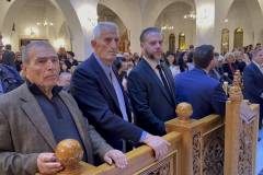 se-atmosfaira-vathias-thriskeytikis-katanyxis-pragmatopoiithike-i-perifora-toy-epitafioy-ston-agio-dimitrio-me-to-fako-toy-Brahaminews.gr-fwtografies-kai-video-brahaminews-52