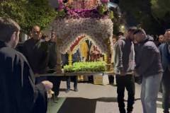 se-atmosfaira-vathias-thriskeytikis-katanyxis-pragmatopoiithike-i-perifora-toy-epitafioy-ston-agio-dimitrio-me-to-fako-toy-Brahaminews.gr-fwtografies-kai-video-brahaminews-60