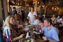 ethelontiki-drasi-apodrasi-sti-loytsa-gia-boyties-sti-thalassa-xekoyrasi-fagito-kai-diaskedasi-brahaminews-2