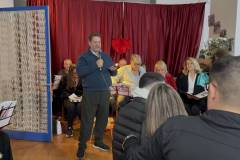 i-timitiki-tis-gynaikas-stin-ethelontiki-drasi-i-giorti-kai-ta-tragoydia-brahaminews-10