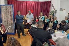 i-timitiki-tis-gynaikas-stin-ethelontiki-drasi-i-giorti-kai-ta-tragoydia-brahaminews-31