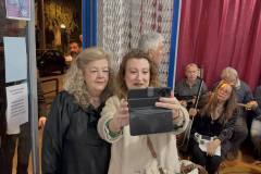 i-timitiki-tis-gynaikas-stin-ethelontiki-drasi-i-giorti-kai-ta-tragoydia-brahaminews-40