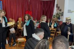 i-timitiki-tis-gynaikas-stin-ethelontiki-drasi-i-giorti-kai-ta-tragoydia-brahaminews-9