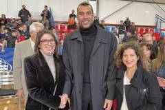 o-agios-dimitrios-timise-to-diko-toy-paidi-giwrgo-printezi-dinontas-to-onoma-toy-sto-kleisto-tis-polis-oi-dilwseis-brahaminews-14.jpg