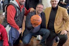 o-agios-dimitrios-timise-to-diko-toy-paidi-giwrgo-printezi-dinontas-to-onoma-toy-sto-kleisto-tis-polis-oi-dilwseis-brahaminews-6.jpg