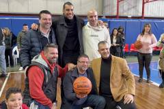 o-agios-dimitrios-timise-to-diko-toy-paidi-giwrgo-printezi-dinontas-to-onoma-toy-sto-kleisto-tis-polis-oi-dilwseis-brahaminews-7.jpg