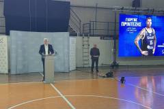 o-agios-dimitrios-timise-to-diko-toy-paidi-giwrgo-printezi-dinontas-to-onoma-toy-sto-kleisto-tis-polis-oi-dilwseis-brahaminews-14.jpg