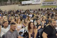 kosmoplimmyra-sto-glenti-toy-syllogoy-kritwn-agioy-dimitioy-perissotera-apo-3.000-atoma-gemisan-to-hwro-toy-dimotikoy-stadioy-brahaminews-282