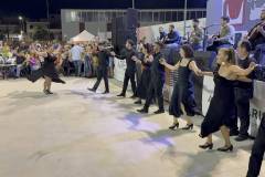 kosmoplimmyra-sto-glenti-toy-syllogoy-kritwn-agioy-dimitioy-perissotera-apo-3.000-atoma-gemisan-to-hwro-toy-dimotikoy-stadioy-brahaminews-332