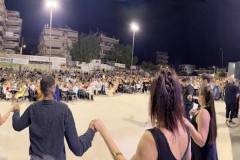 kosmoplimmyra-sto-glenti-toy-syllogoy-kritwn-agioy-dimitioy-perissotera-apo-3.000-atoma-gemisan-to-hwro-toy-dimotikoy-stadioy-brahaminews-352
