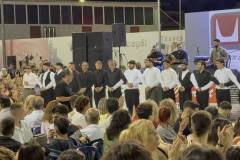 kosmoplimmyra-sto-glenti-toy-syllogoy-kritwn-agioy-dimitioy-perissotera-apo-3.000-atoma-gemisan-to-hwro-toy-dimotikoy-stadioy-brahaminews-592