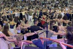 kosmoplimmyra-sto-glenti-toy-syllogoy-kritwn-agioy-dimitioy-perissotera-apo-3.000-atoma-gemisan-to-hwro-toy-dimotikoy-stadioy-brahaminews-722