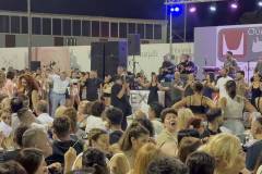 kosmoplimmyra-sto-glenti-toy-syllogoy-kritwn-agioy-dimitioy-perissotera-apo-3.000-atoma-gemisan-to-hwro-toy-dimotikoy-stadioy-brahaminews-802
