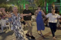 i-anaviwsi-toy-ethimoy-toy-klidona-apo-to-syllogo-anthewn-plimmyrise-apo-kosmo-i-plateia-panagoyli-kefi-horos-moysiki-pantoy-brahaminews-50