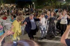 i-anaviwsi-toy-ethimoy-toy-klidona-apo-to-syllogo-anthewn-plimmyrise-apo-kosmo-i-plateia-panagoyli-kefi-horos-moysiki-pantoy-brahaminews-83