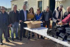 kathara-deytera-sto-parko-asyrmatoy-plithos-kosmoy-stin-paradisiaki-ekdulwsi-gia-ta-koyloyma-brahaminews-11