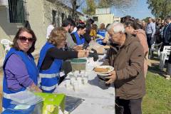 kathara-deytera-sto-parko-asyrmatoy-plithos-kosmoy-stin-paradisiaki-ekdulwsi-gia-ta-koyloyma-brahaminews-32