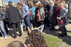 kathara-deytera-sto-parko-asyrmatoy-plithos-kosmoy-stin-paradisiaki-ekdulwsi-gia-ta-koyloyma-brahaminews-36