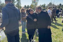 kathara-deytera-sto-parko-asyrmatoy-plithos-kosmoy-stin-paradisiaki-ekdulwsi-gia-ta-koyloyma-brahaminews-39