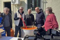 kathara-deytera-sto-parko-asyrmatoy-plithos-kosmoy-stin-paradisiaki-ekdulwsi-gia-ta-koyloyma-brahaminews-7