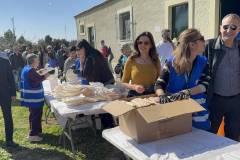 kathara-deytera-sto-parko-asyrmatoy-plithos-kosmoy-stin-paradisiaki-ekdulwsi-gia-ta-koyloyma-brahaminews-9