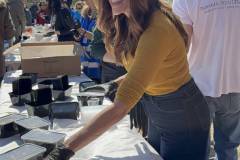 kathara-deytera-sto-parko-asyrmatoy-plithos-kosmoy-stin-paradisiaki-ekdulwsi-gia-ta-koyloyma-brahaminews-29