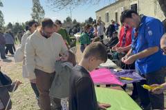 kathara-deytera-sto-parko-asyrmatoy-plithos-kosmoy-stin-paradisiaki-ekdulwsi-gia-ta-koyloyma-brahaminews-17