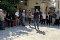 to-ystato-haire-sto-marko-vazaio-plithos-kosmoy-stin-khdeia-toy-brahaminews-10