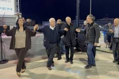 to-xehwristo-ipeirwtiko-kai-ikariwtiko-antamwma-eklepse-tis-entypwseis-o-prwin-ypoyrgos-alekos-papadopoylos-brahaminews-48