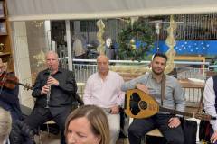 ta-50-hronia-tis-stegis-krapsitwn-kai-i-kopi-tisprwtohroniatikis-pitas-i-giortastiki-vradia-kai-to-APEX-brahaminews-8