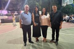 to-petyhimeno-glenti-twn-arkadwn-antapokrithike-o-kosmos-sto-kalesma-brahaminews-2