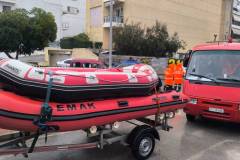 se-katastasi-synagermoy-i-pikrodafni-foyskwta-tis-emak-ehoyn-epistrateythei-gia-voitheia-enw-ekkenwthikan-spitia-brahaminews-4