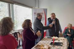 i-kopi-tis-prwtohroniatikis-pitas-toy-syllogoy-anthewn-to-teletoyrgiko-brahaminews-64