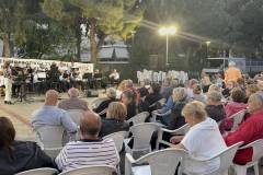 i-prwtomagiatiki-giorti-twn-anthewn-stin-plateia-panagoyli-oi-ekdilwseis-brahaminews-25