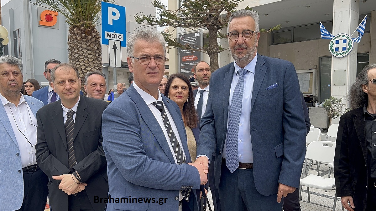 1 / 1 – to-fwtografiko-reportaz-tis-parelasis-tis-25is-martioy-deite-tis-fwtografies-brahaminewsgr60.jpg