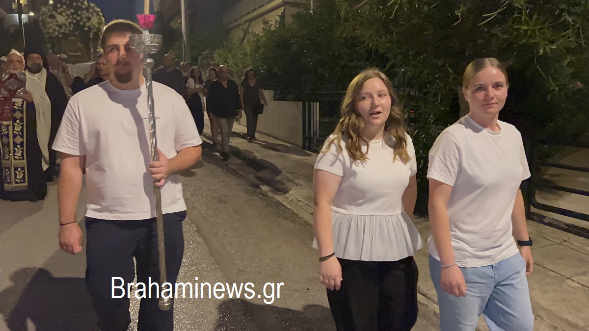 agios-dimitrios-me-megali-lamprotita-giortastike-i-koiisi-tis-theotokoy-ston-iero-nao-panagitsa-brahaminews.gr11.jpg