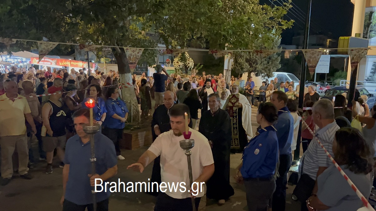 agios-dimitrios-me-megali-lamprotita-giortastike-i-koiisi-tis-theotokoy-ston-iero-nao-panagitsa-brahaminews.gr15.jpg