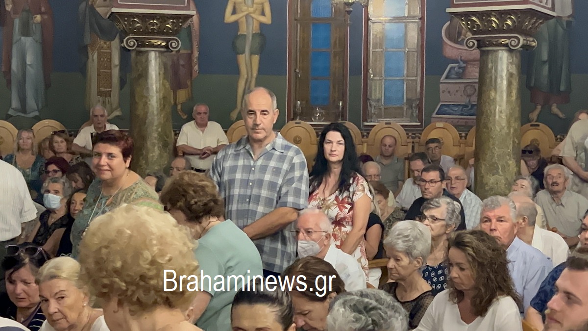 agios-dimitrios-me-megali-lamprotita-giortastike-i-koiisi-tis-theotokoy-ston-iero-nao-panagitsa-brahaminews.gr7_.jpg