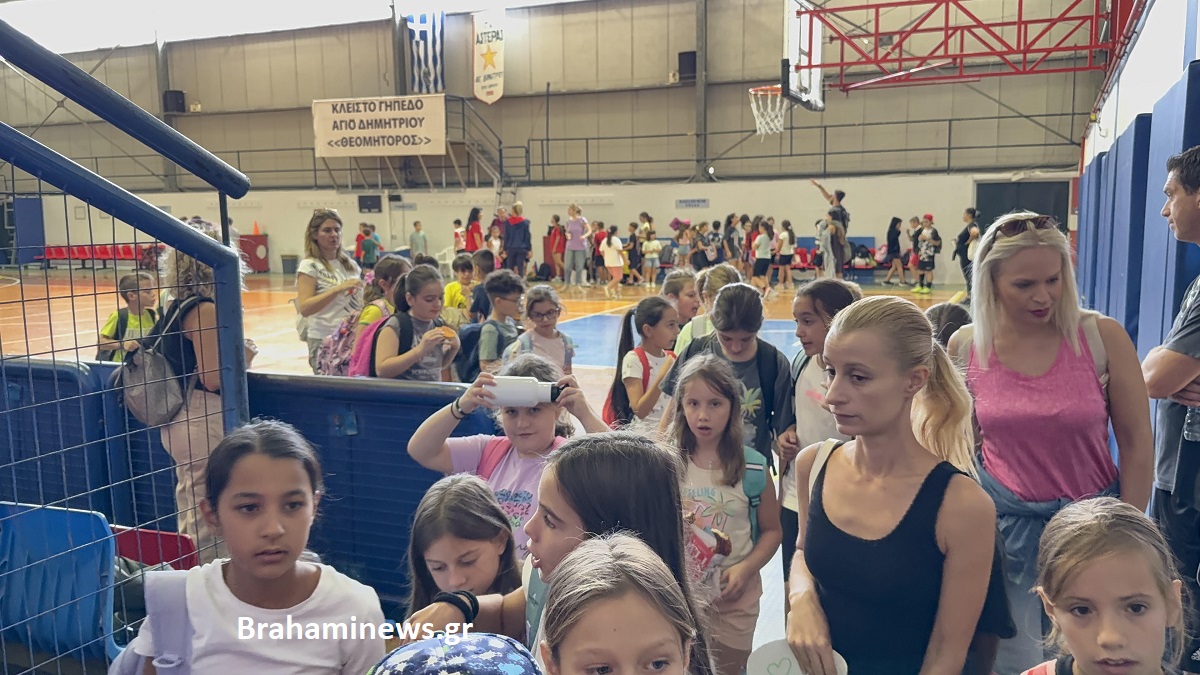 gemisan-ta-gipeda-paidia-stin-panellinia-imera-sholikoy-athlitismoy-ston-agio-dimitrio-thetiki-i-antapokrisi-toy-kosmoy-sto-kalesma-toy-dimoy-brahaminews2.jpg