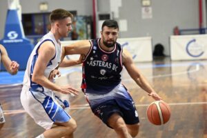 asteras-nikiforo-ektos-edras-xekinima-epi-tis-eleytherias-moshatoy-me-79-anwteroi-brahamiwtes-brahaminews.gr1_.jpg