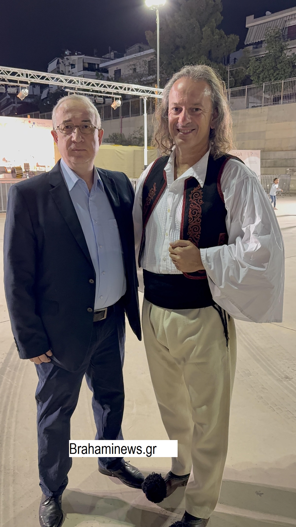 1 / 1 – to-diimero-tis-ellinikis-paradosis-apogeiwse-to-festival-polis-2025-me-ti-symmetohi-ethnotopikwn-kai-politistikwn-syllogwn-brahaminews.gr2.jpg 