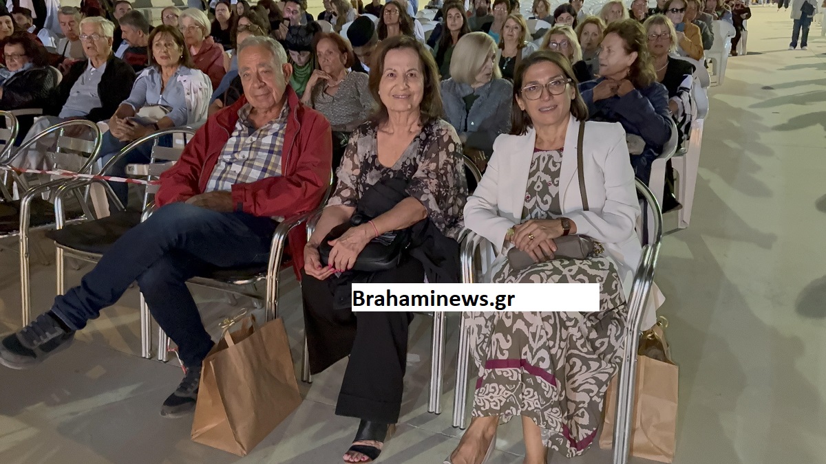 to-diimero-tis-ellinikis-paradosis-apogeiwse-to-festival-polis-2025-me-ti-symmetohi-ethnotopikwn-kai-politistikwn-syllogwn-brahaminews41.jpg 